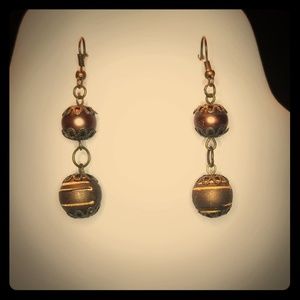 Cute Brown and copper designed earrings 💝